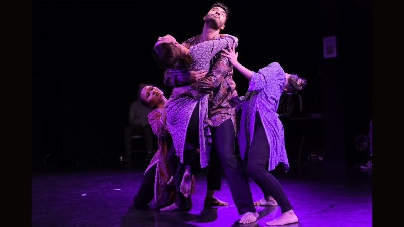 Rovaco Dance Company Rovaco Dance Company